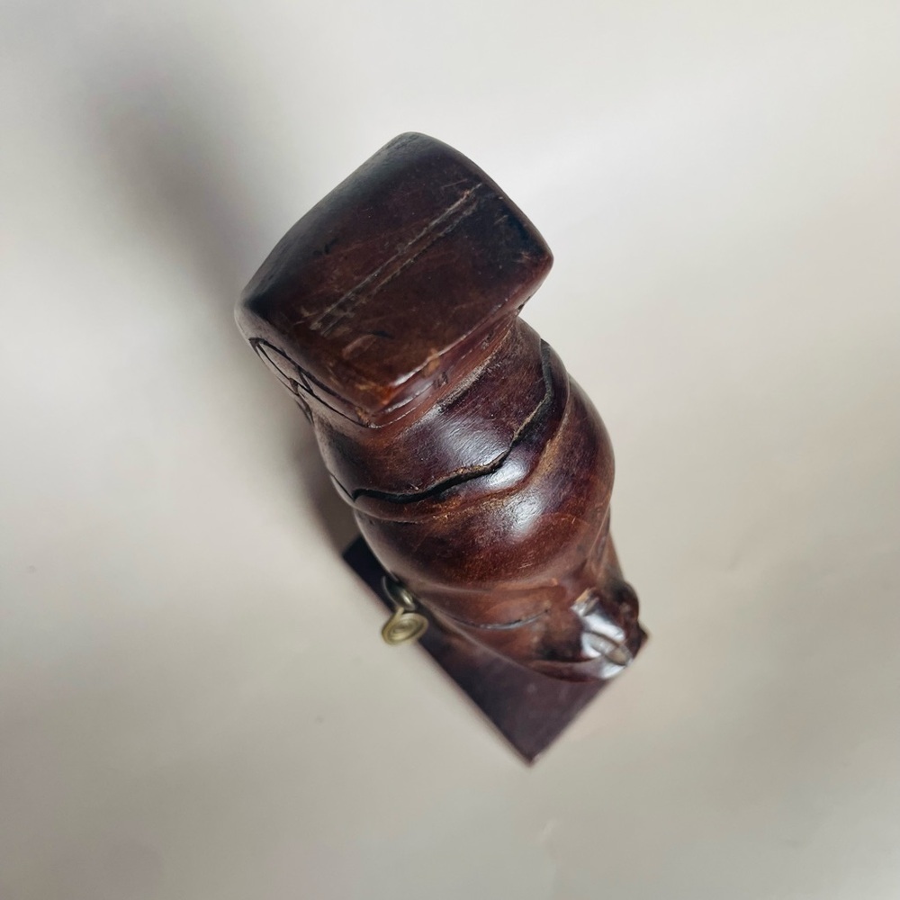 Hand-Carved Dark Wood Female Bust - Picture 3 of 10